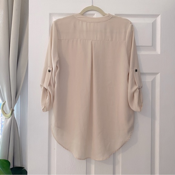 Cream flowy long sleeve blouse from A+ Ellen with pinned sleeves - Picture 4 of 7